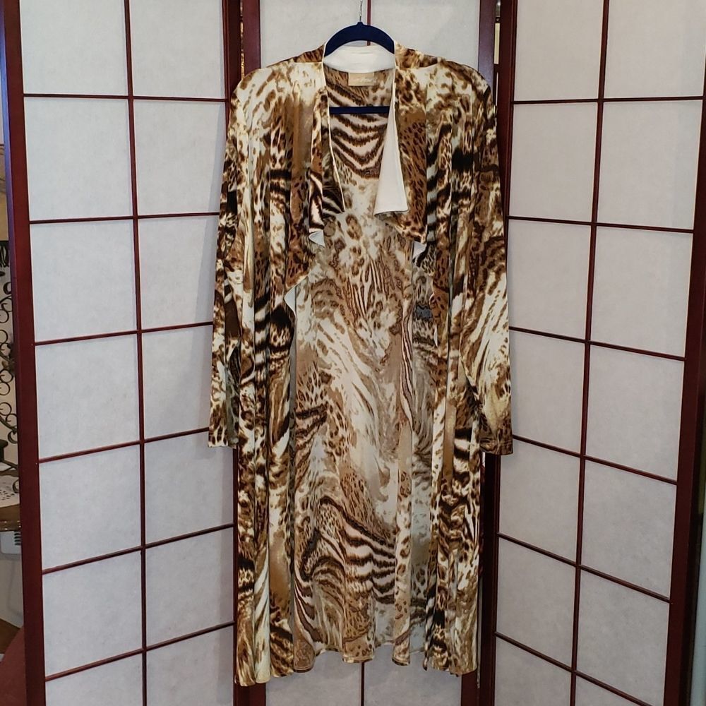 Soft Focus Open-Faced Leopard Print Cardigan - image 1